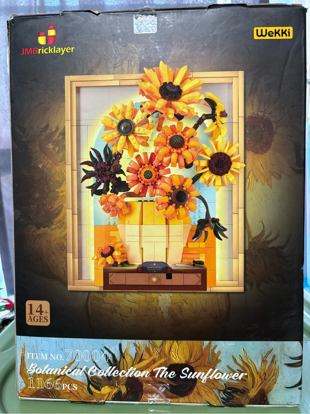 WeKki Sunflower Botanical Building Set - Yellow Orange Floral Model